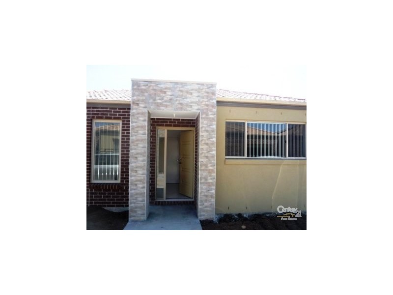 7/42 Walnut Way, Pakenham VIC 3810