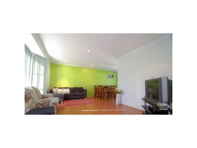 16 Branton Drive, Hampton Park VIC 3976