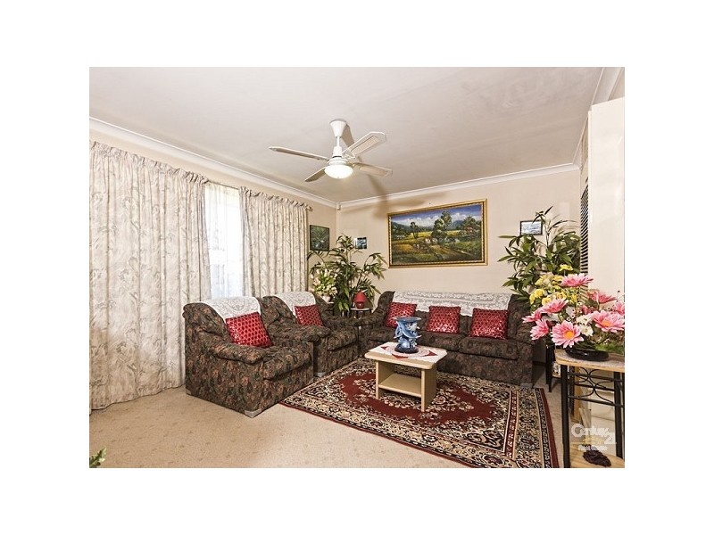 7 Marnie Drive, Cranbourne West VIC 3977