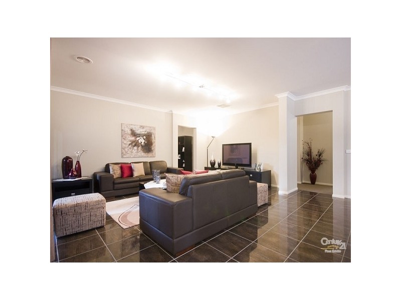 24 Island Circuit, Lyndhurst VIC 3975