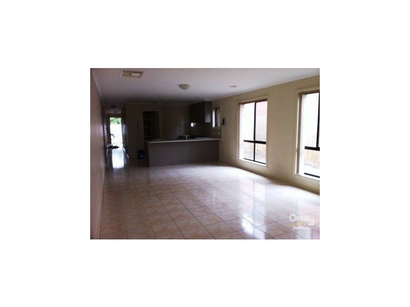 12 Watergum Avenue, Lyndhurst VIC 3975