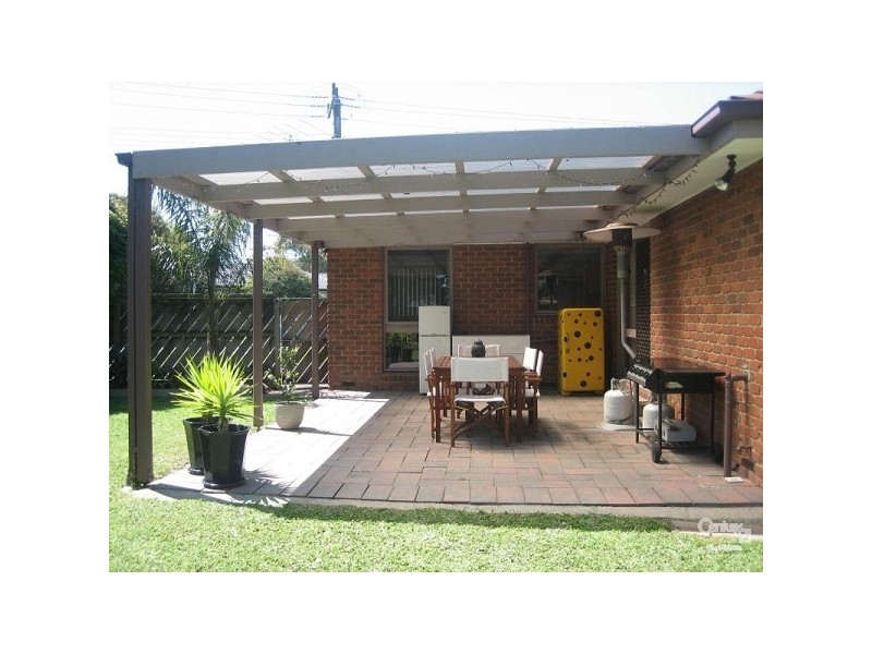 13 Strong Drive, Hampton Park VIC 3976