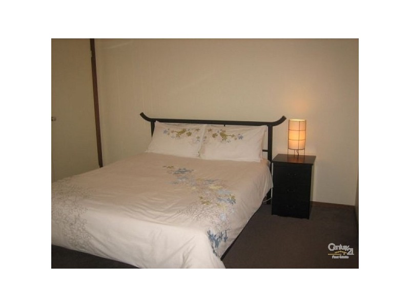 13 Strong Drive, Hampton Park VIC 3976