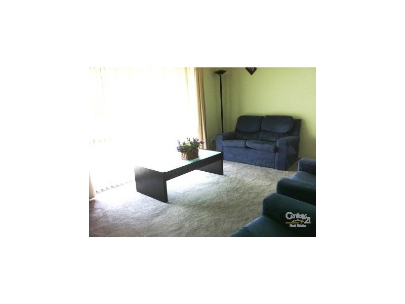 1/69 Warana Drive, Hampton Park VIC 3976