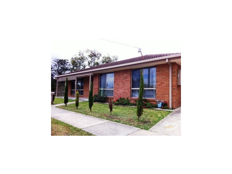 1/69 Warana Drive, Hampton Park VIC 3976