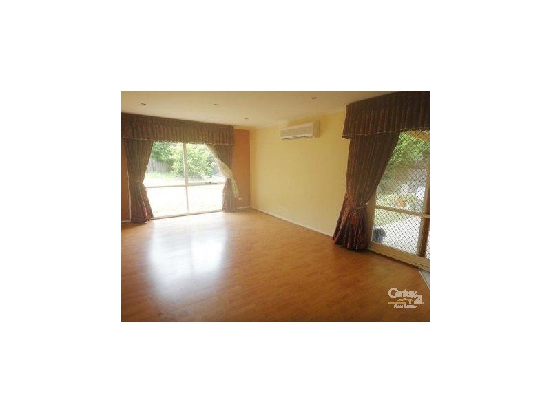 22 Coolabah Grove, Berwick VIC 3806