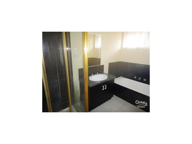 22 Coolabah Grove, Berwick VIC 3806