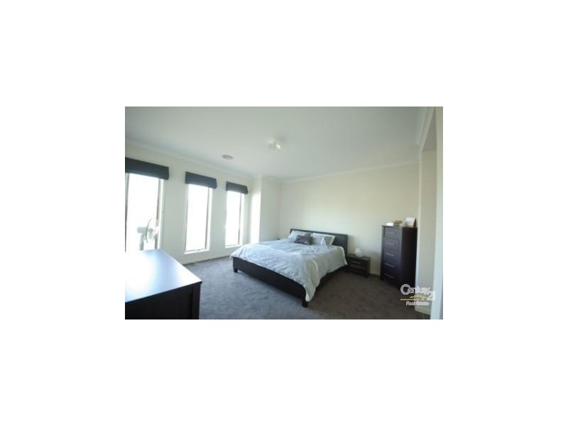 75 MELINGTON DRIVE, Lyndhurst VIC 3975