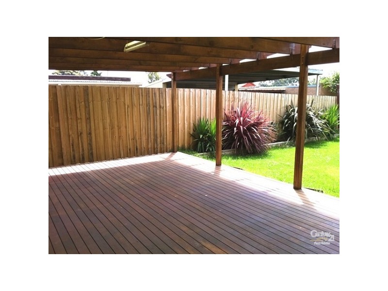 23 Somerville Road, Hampton Park VIC 3976