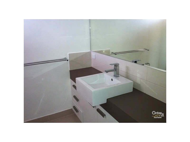 23 Somerville Road, Hampton Park VIC 3976