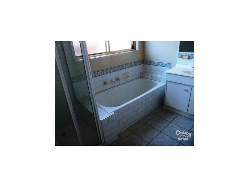 5 The Mews, Hampton Park VIC 3976