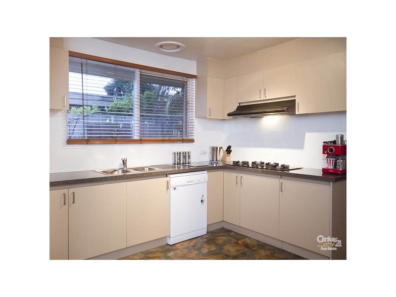 1 Mark Court, Hampton Park VIC 3976