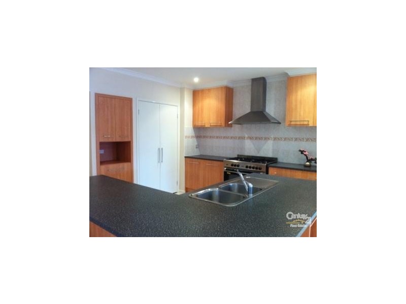 2 Marigold Place, Lyndhurst VIC 3975