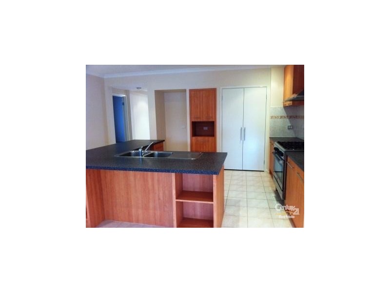 2 Marigold Place, Lyndhurst VIC 3975