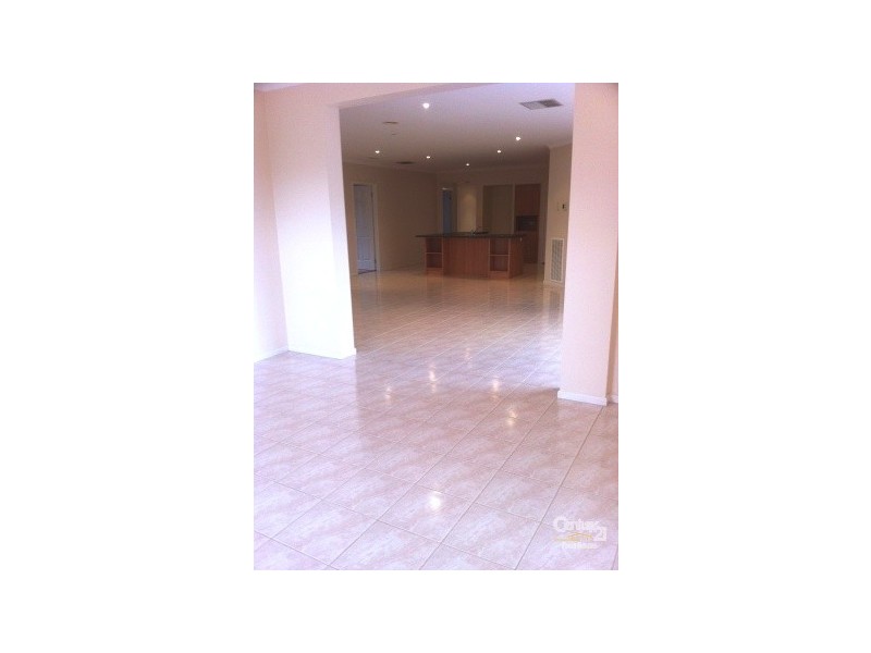 2 Marigold Place, Lyndhurst VIC 3975