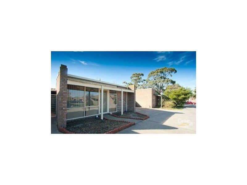 8/14 Shrives Road, Narre Warren South VIC 3805