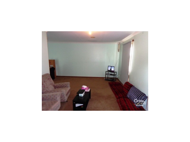 35 Lesley Drive, Hampton Park VIC 3976