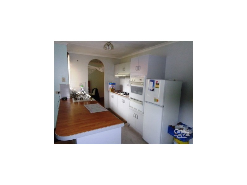 35 Lesley Drive, Hampton Park VIC 3976