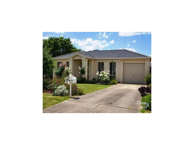 115 Harold Keys Drive, Narre Warren South VIC 3805