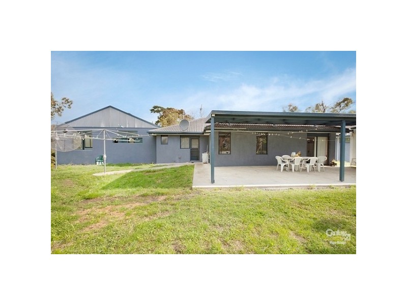 123 Holm Park Road, Beaconsfield VIC 3807