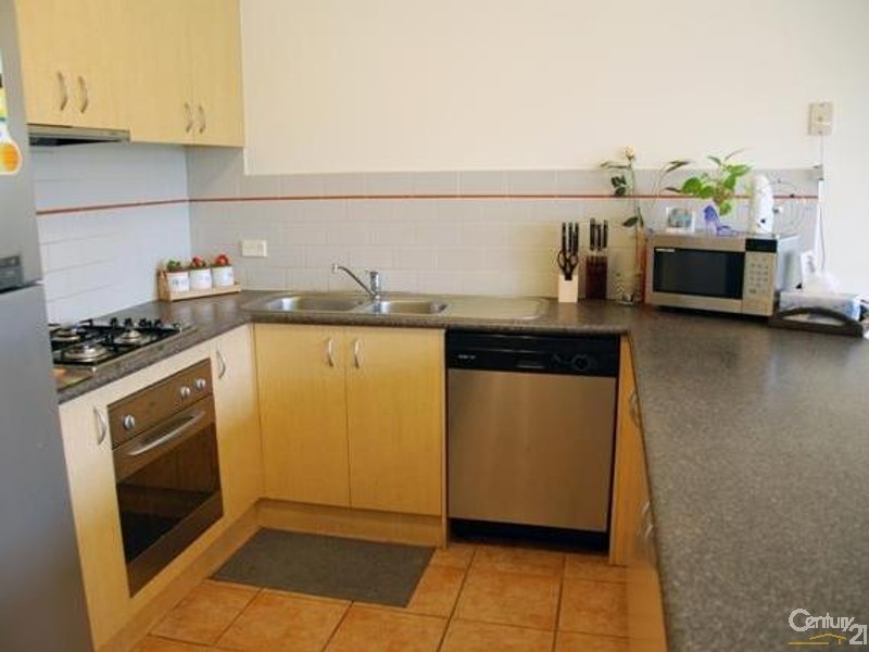 2 Cropton Place, Narre Warren South VIC 3805