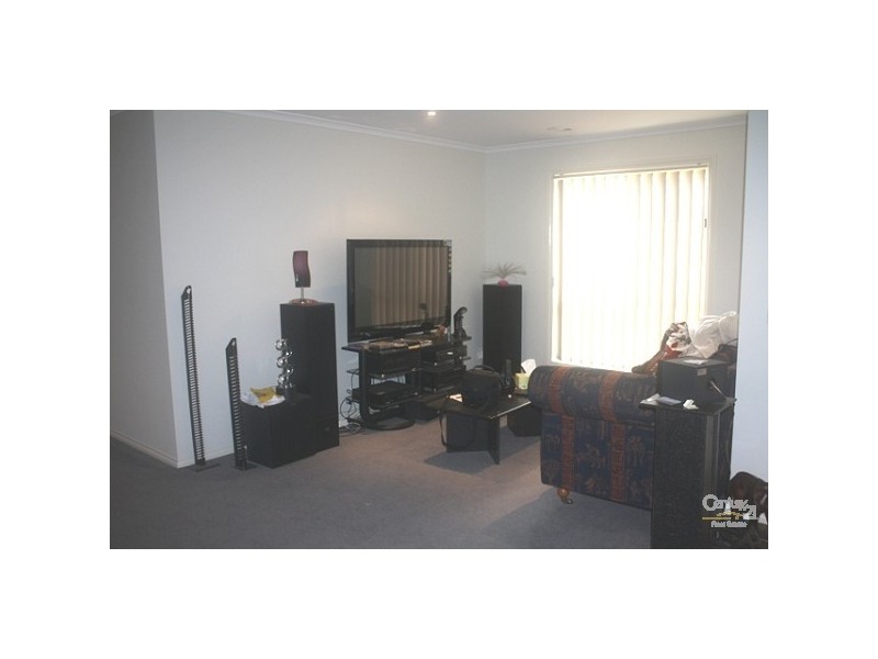 33b Pomegranate Way, Pakenham VIC 3810