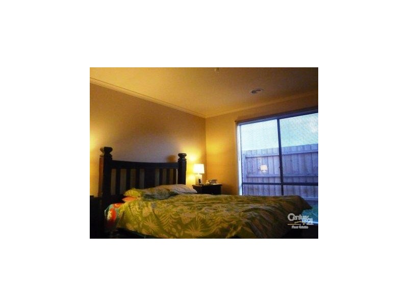 32a Pomegranate Way, Pakenham VIC 3810