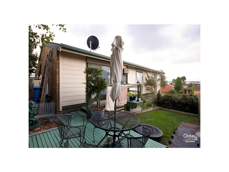 2/58 Willow Drive, Hampton Park VIC 3976