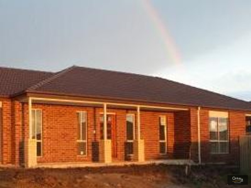 Lot 975 Lawrence Close, Pakenham VIC 3810