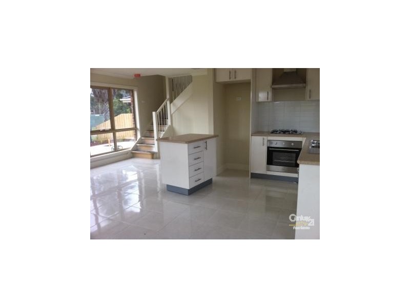 2 King David Court, Hampton Park VIC 3976