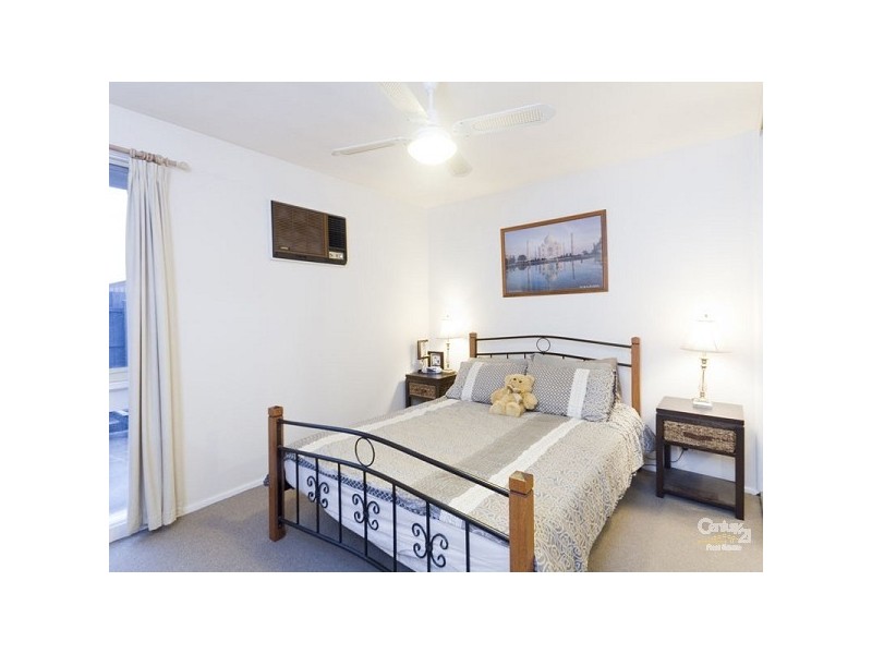 1 Mark Court, Hampton Park VIC 3976