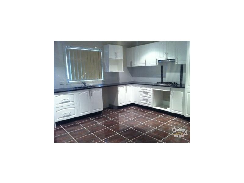 2a Pomegranate Way, Pakenham VIC 3810