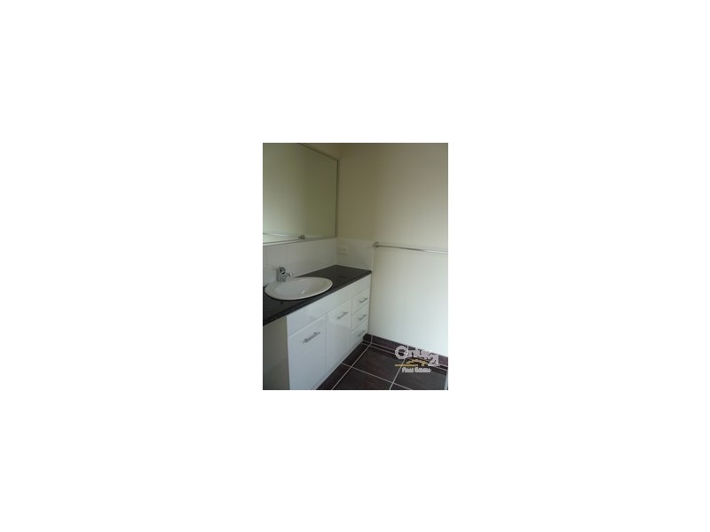 2a Pomegranate Way, Pakenham VIC 3810