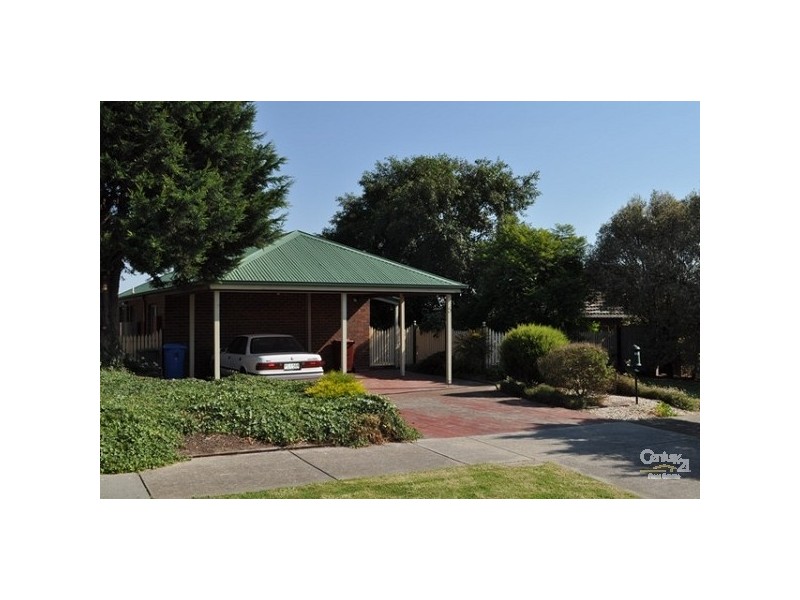 5 Ashford Close, Hampton Park VIC 3976