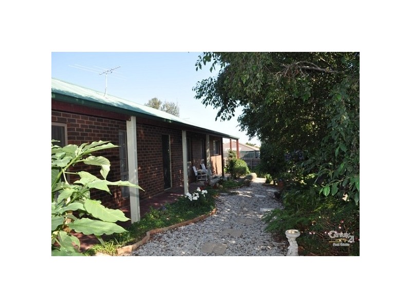 5 Ashford Close, Hampton Park VIC 3976