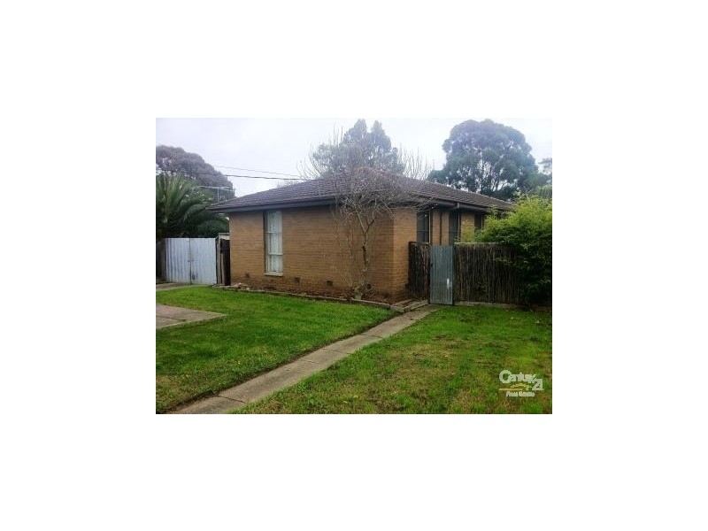 23 Hallam Road, Hampton Park VIC 3976