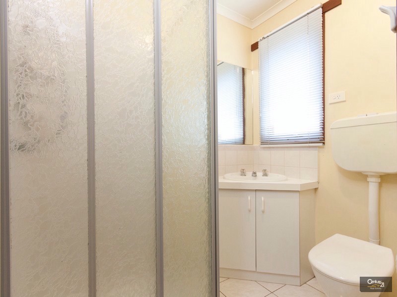 78 Lesley Drive, Hampton Park VIC 3976