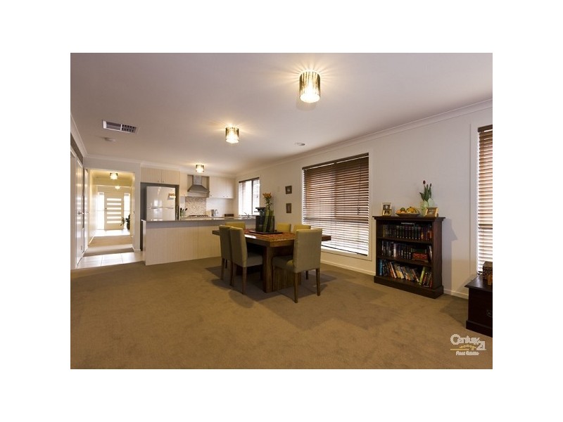 20 Westbury Way, Lyndhurst VIC 3975