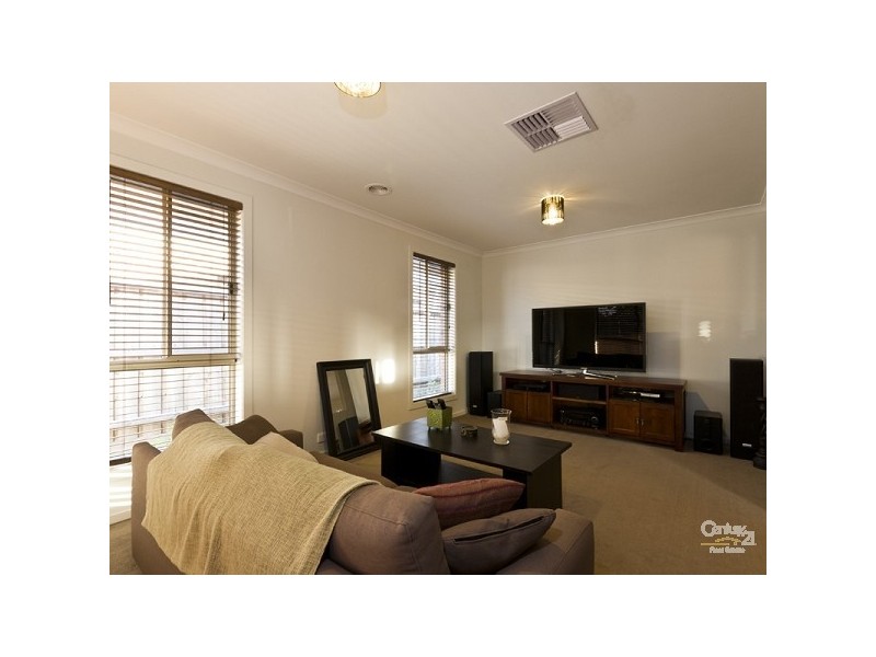 20 Westbury Way, Lyndhurst VIC 3975