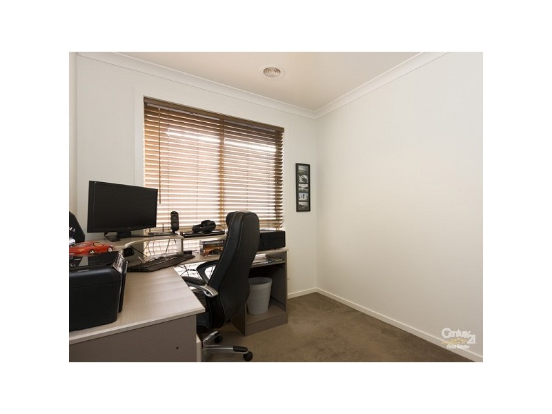 20 Westbury Way, Lyndhurst VIC 3975