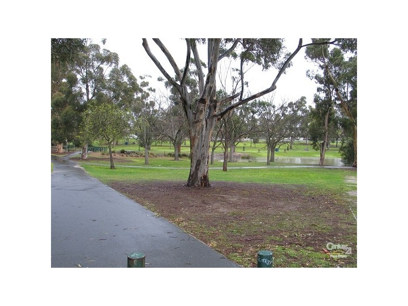 25 Winifred Street, Essendon VIC 3040