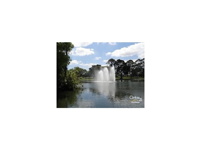 60 Keilor Rd, Essendon VIC 3040