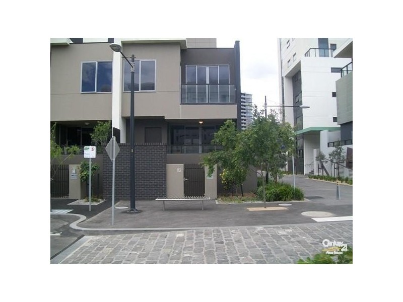 82 Geographe Street, Docklands VIC 3008