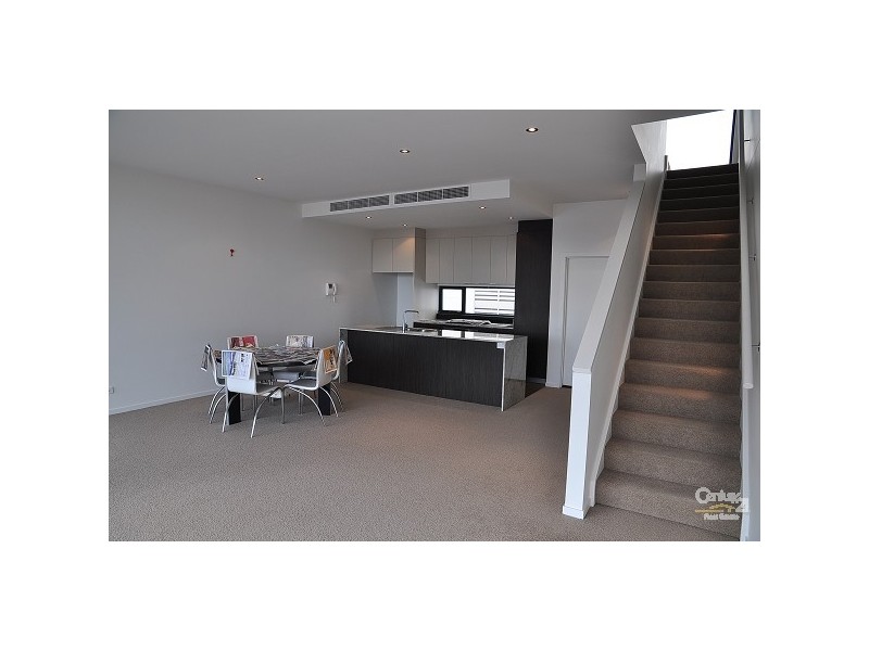 68 GEOGRAPHE ST, Docklands VIC 3008