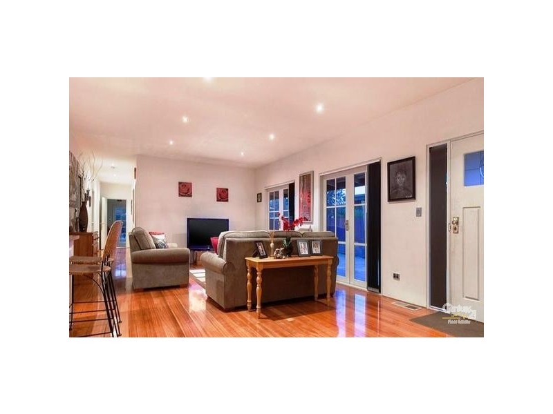 8  Morton Crescent, Bittern VIC 3918