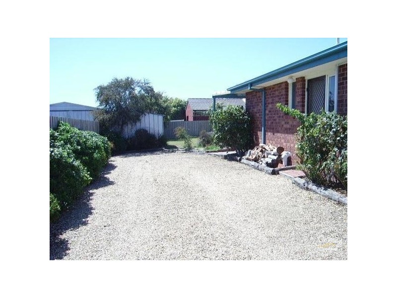 5 Cedar Drive, Hastings VIC 3915