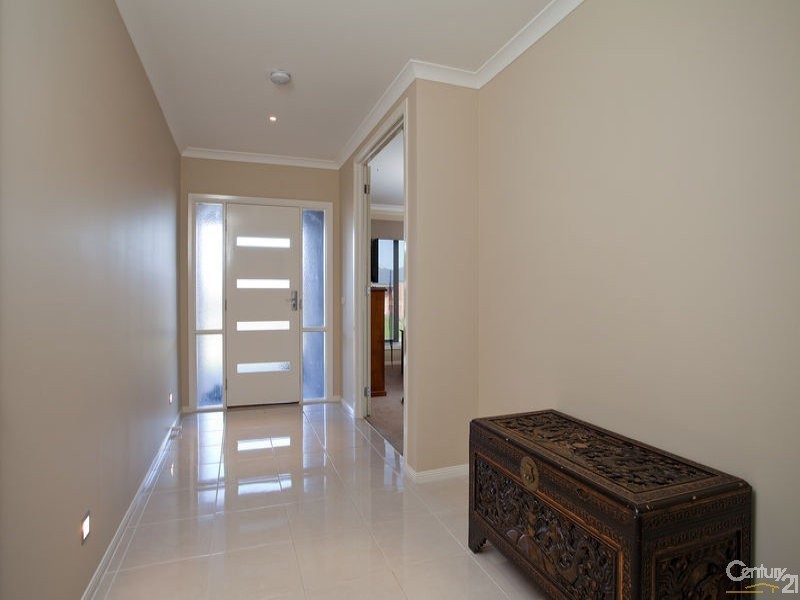 6 Windrest Place, Hastings VIC 3915