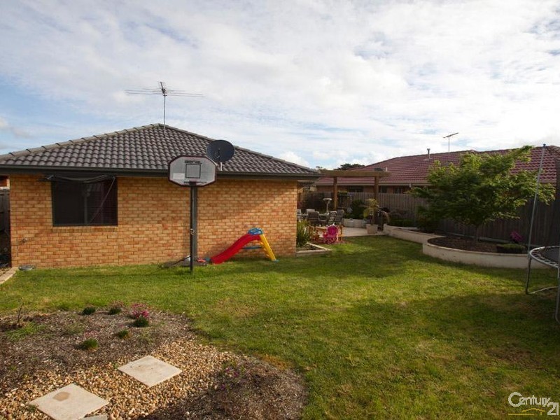 9 Banksia Crescent, Tyabb VIC 3913