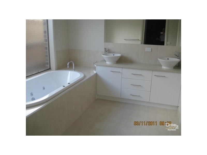 7 Hector Close, Bittern VIC 3918