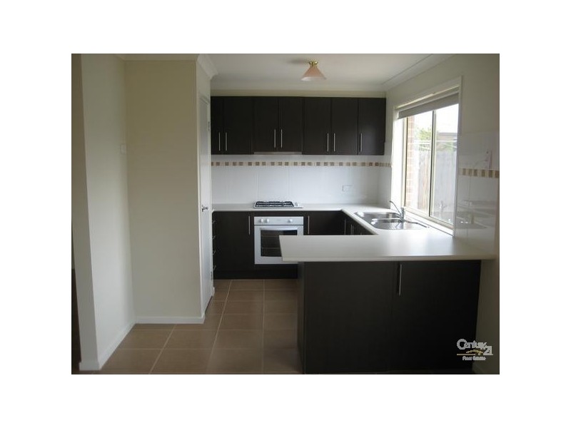 2/116 Victoria Street, Hastings VIC 3915